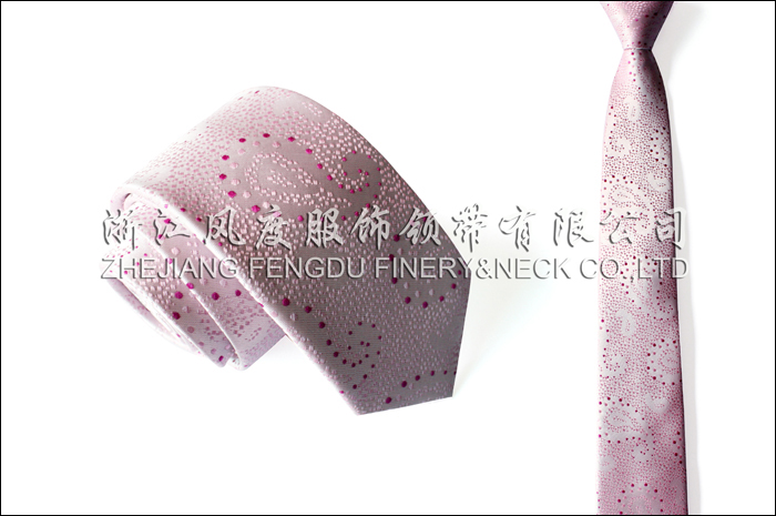 新款滌絲領帶